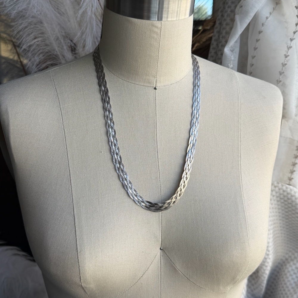 ISC ITALY 925 |Vintage| Sterling Silver Lightweight Braided Herringbone Necklace - Picture 14 of 14